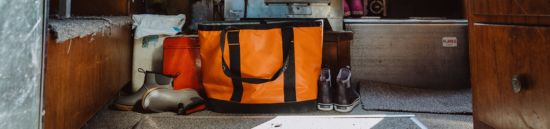 Grundéns Gear Hauler Tote Bag