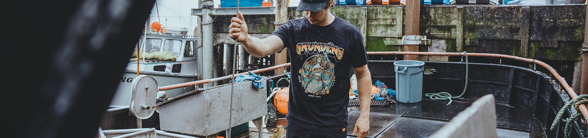 Grundéns Tuna Tailscape Long Sleeve Tech Tee