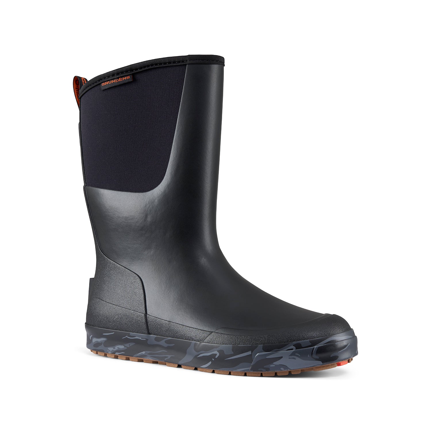 Benefits and limits of rubber soles in snow