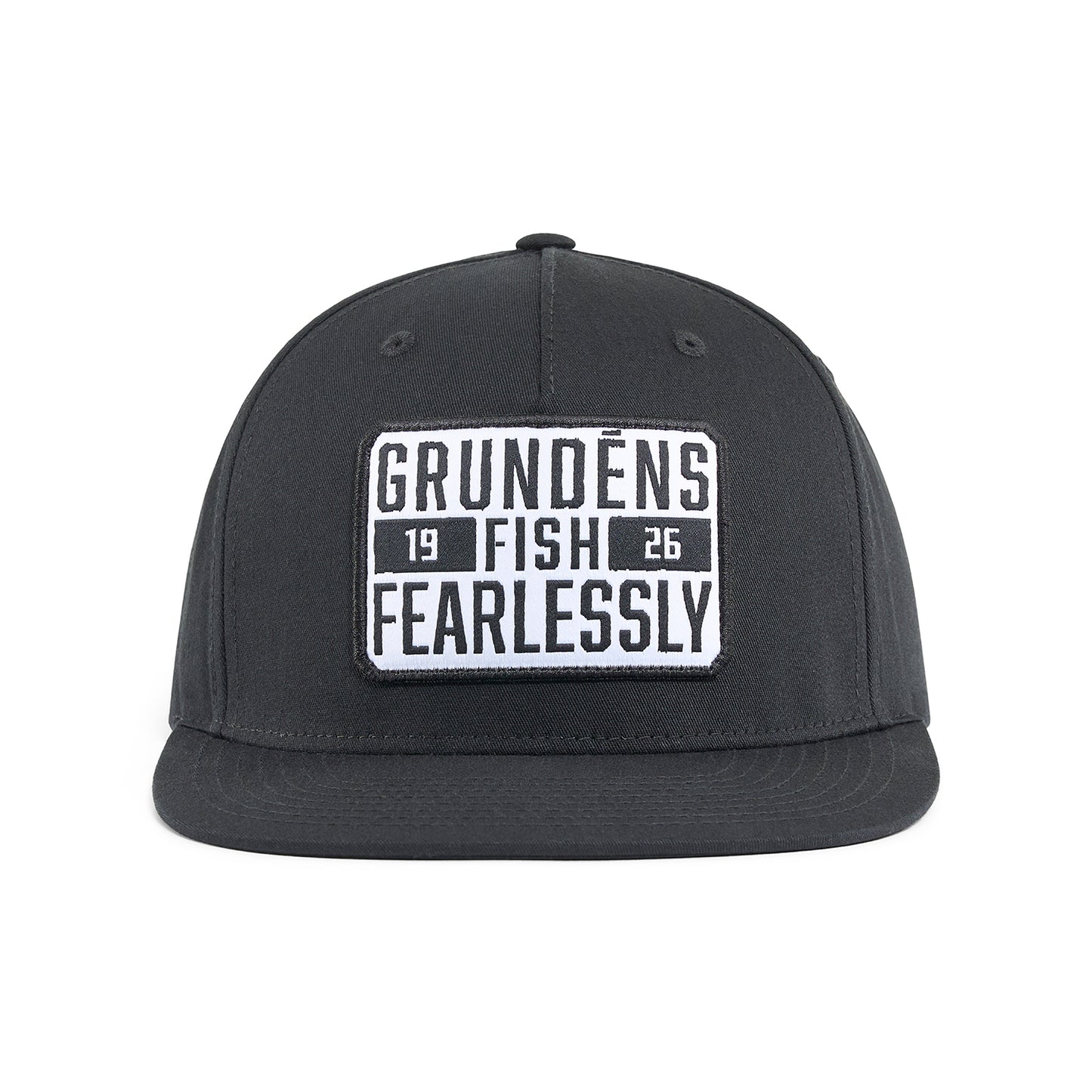 Black trucker hat featuring a white patch with "GRUNDĒNS FISH FEARLESSLY" and the year "1926."