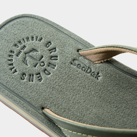 SeaDek® Brushed EVA Footbed Delivers Wet Traction Mariners Know and Trust
