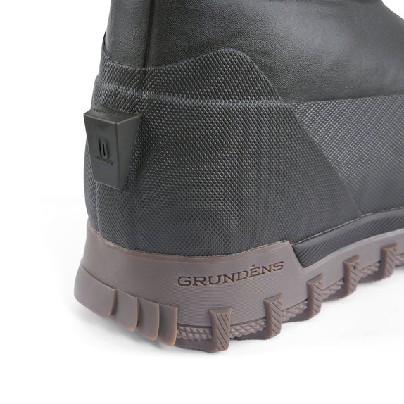 Wrapped Rubber Coverage With Reinforced Heel and Toe