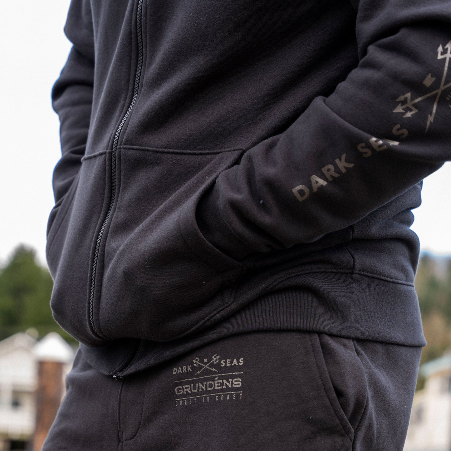 Dark Seas X Grundéns Workhorse Full Zip Hoodie