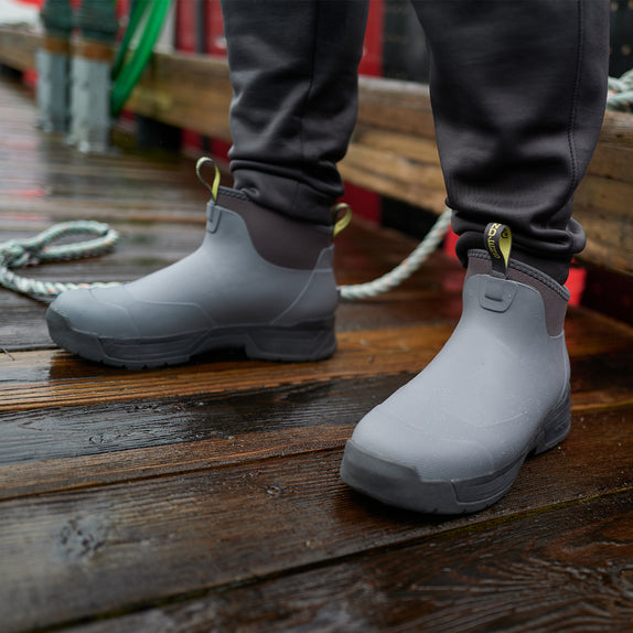 Compression-Molded EVA Midsole With Heel Stabilizer Provides All Day Comfort and Support
