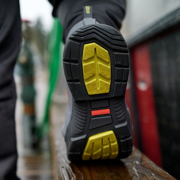 Razor-Siped Waterproof Outsole with Tread Designed for Maximum Surface Contact & Wet Deck Traction