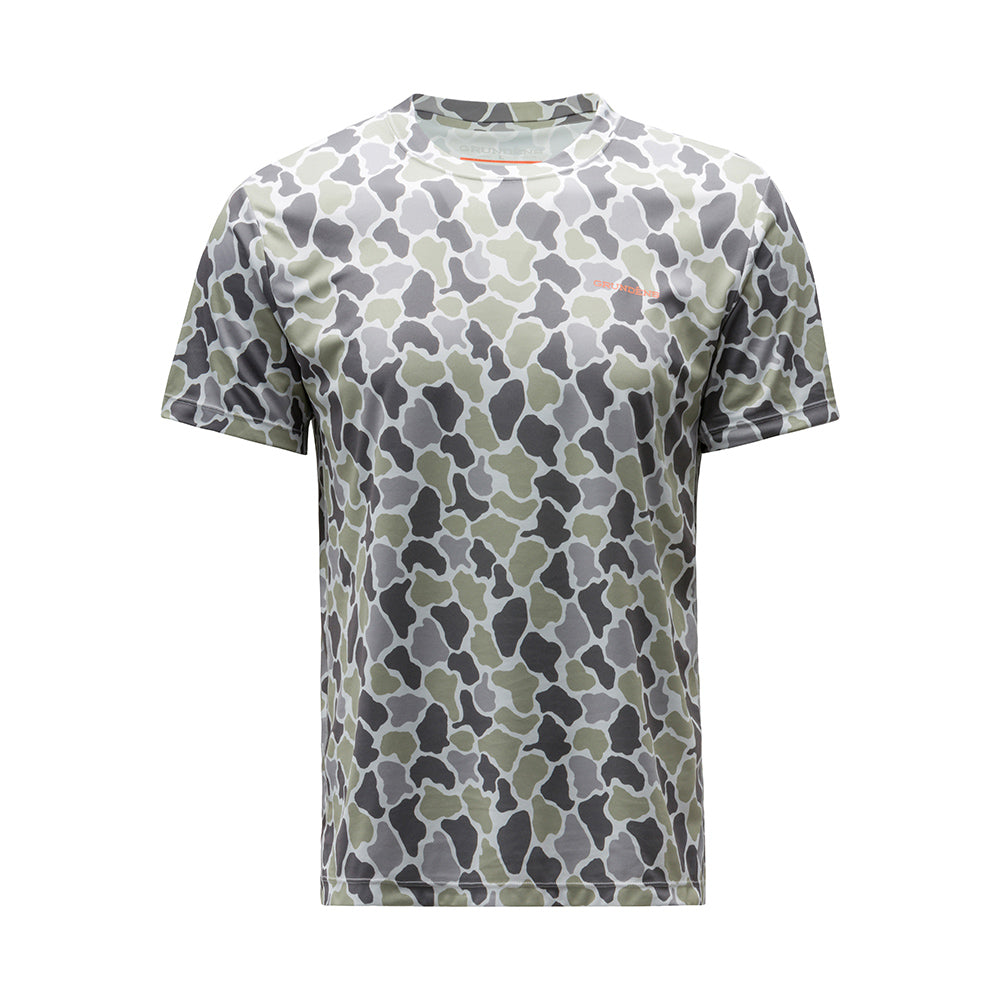 Short-sleeve crew neck t-shirt featuring a camouflage pattern in shades of green and gray.